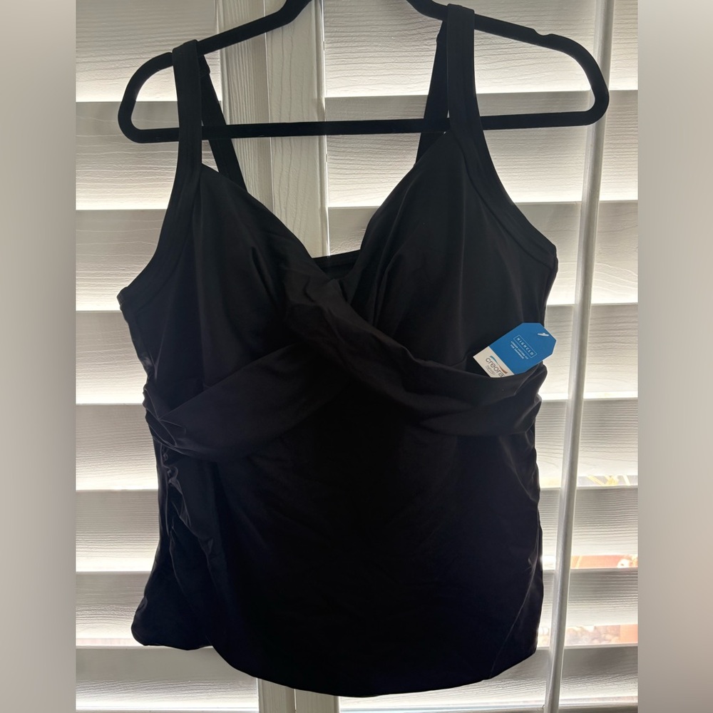 Women’s V Neck Underwire Tankini Top